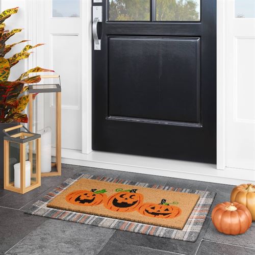Jack-O-Lantern Halloween Doormat Orange - Threshold