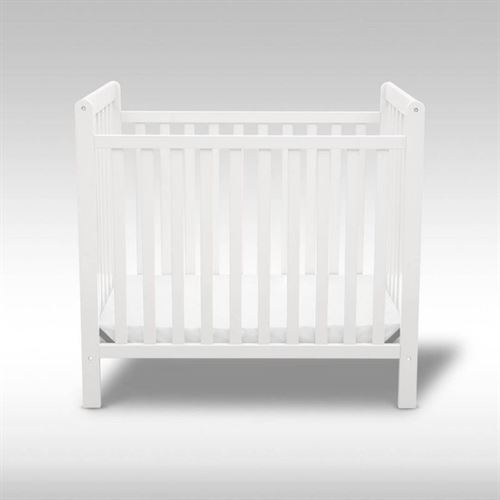 Delta Children Classic Mini Crib Bed, Greenguard Gold Certified