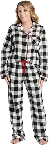 Wondershop Women's Holiday Buffalo Check Plaid Flannel Matching Family Pajama Set
