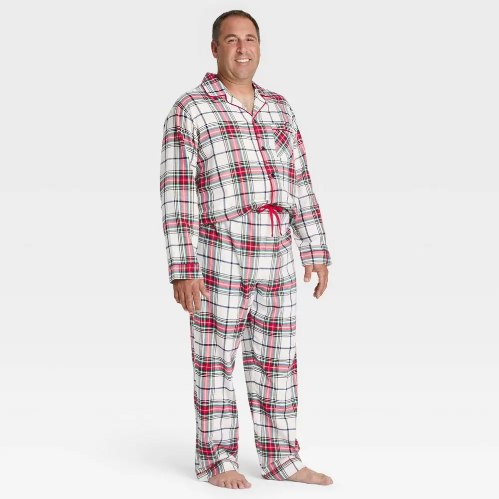 Men's Holiday Plaid Tartan Flannel Pajama Set - Wondershop White L