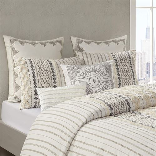 Imani Cotton Duvet Cover Set from Ink+Ivy