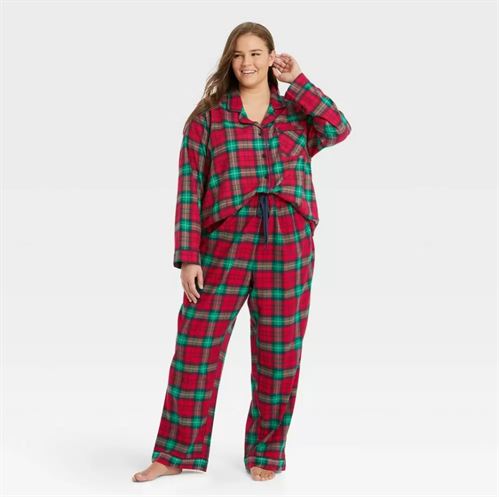 Women's Plus Size Holiday Plaid Flannel Matching Family Pajama Set - Wondershop