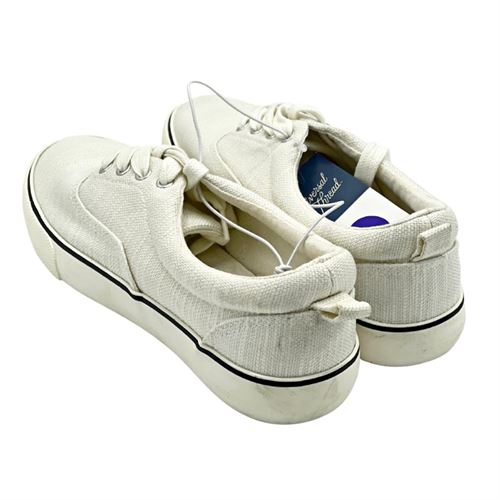 Universal Thread™ Women's Molly Apparel Sneakers