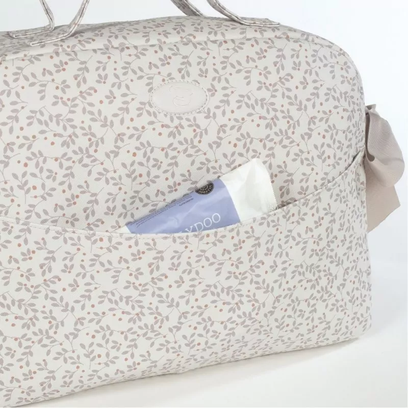 Pasito a Pasito Bag Changing Table Berries- Walking Mum Line 40x30x16 cm