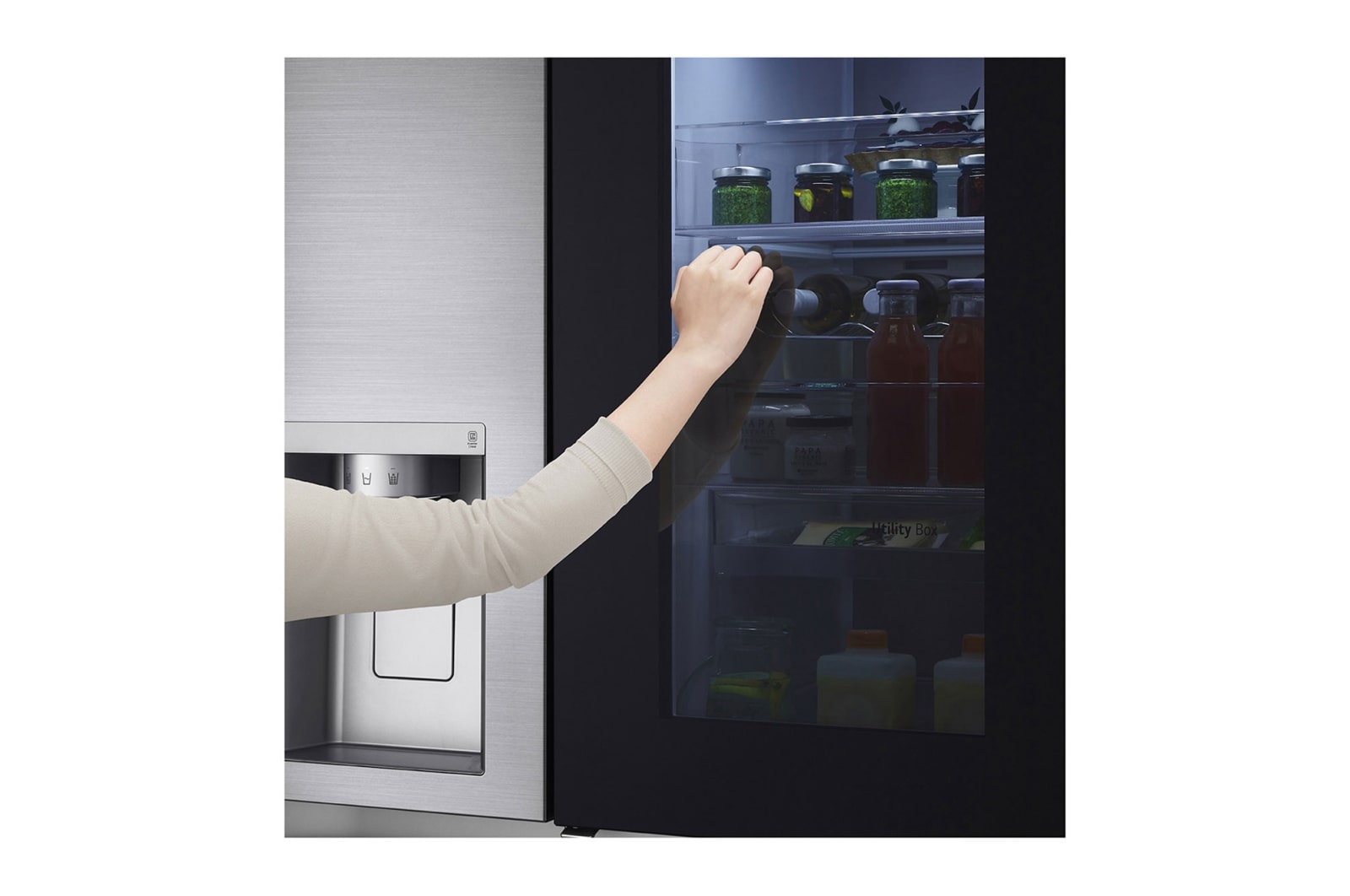 LG 598 Liters InstaView Refrigerator with UVnano™ Technology - Silver