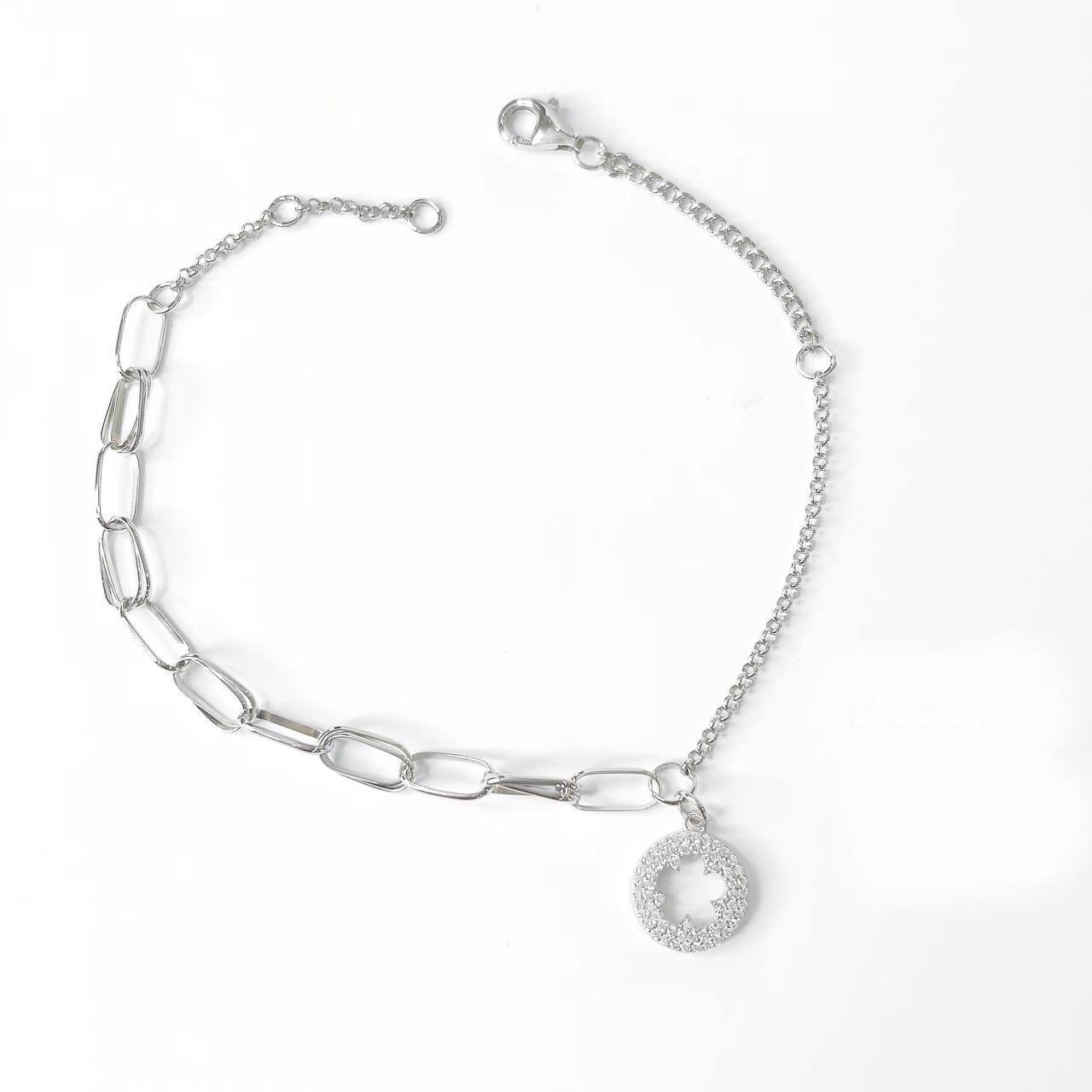 Elegant Silver 925 Bracelet Studded with Sparkling Zircon Stones