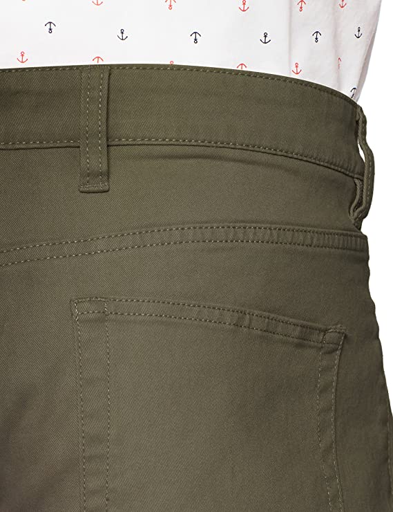 Amazon Essentials Men's Slim-Fit 5-Pocket Comfort Stretch Chino Pant