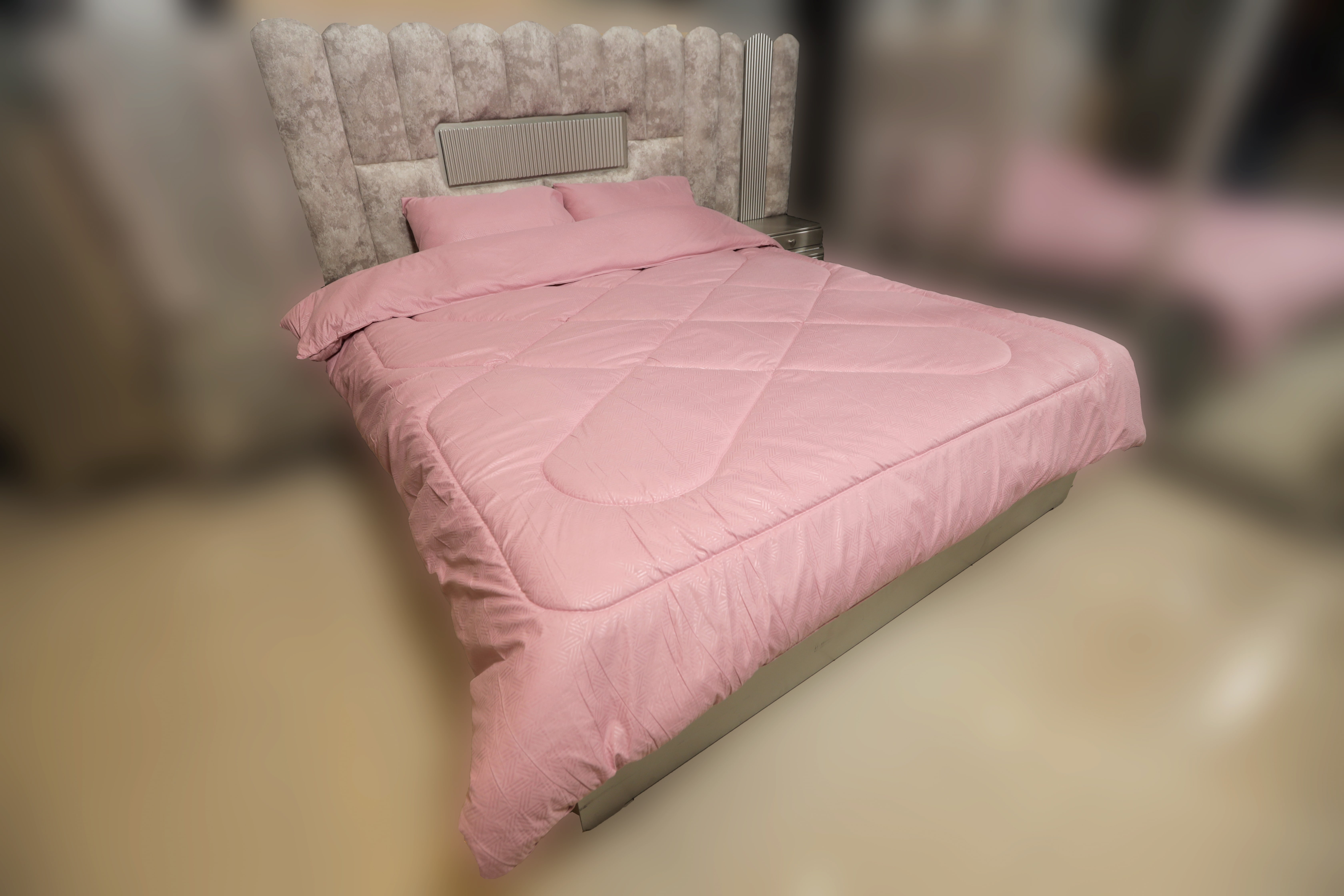 Single Size Comforter in Pink