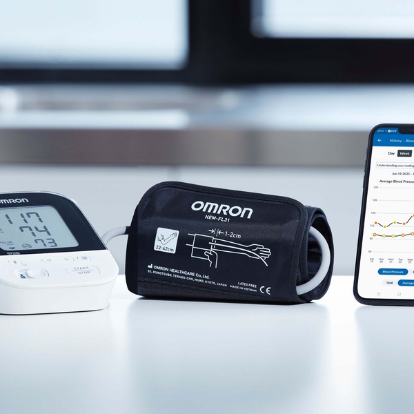 Omron Blood Pressure Monitor M4 IT