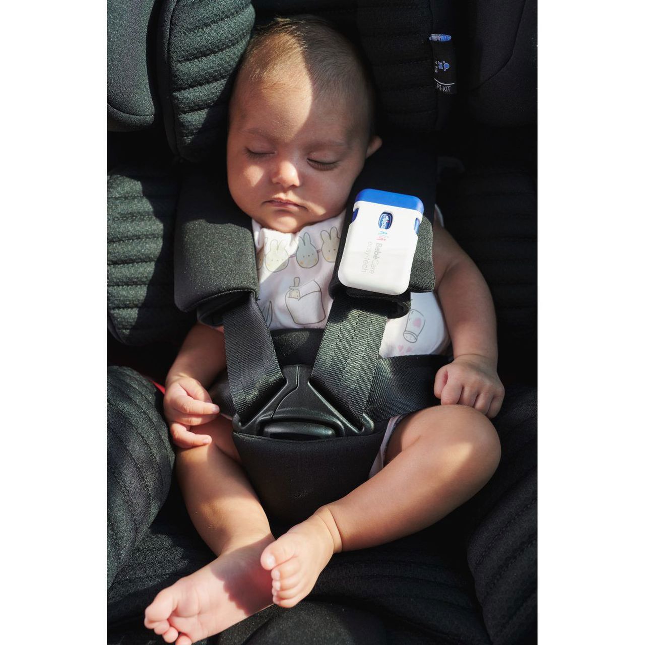 Chicco Bebe Care Easy Tech Universal Anti-Abandonment Device for Car Seat