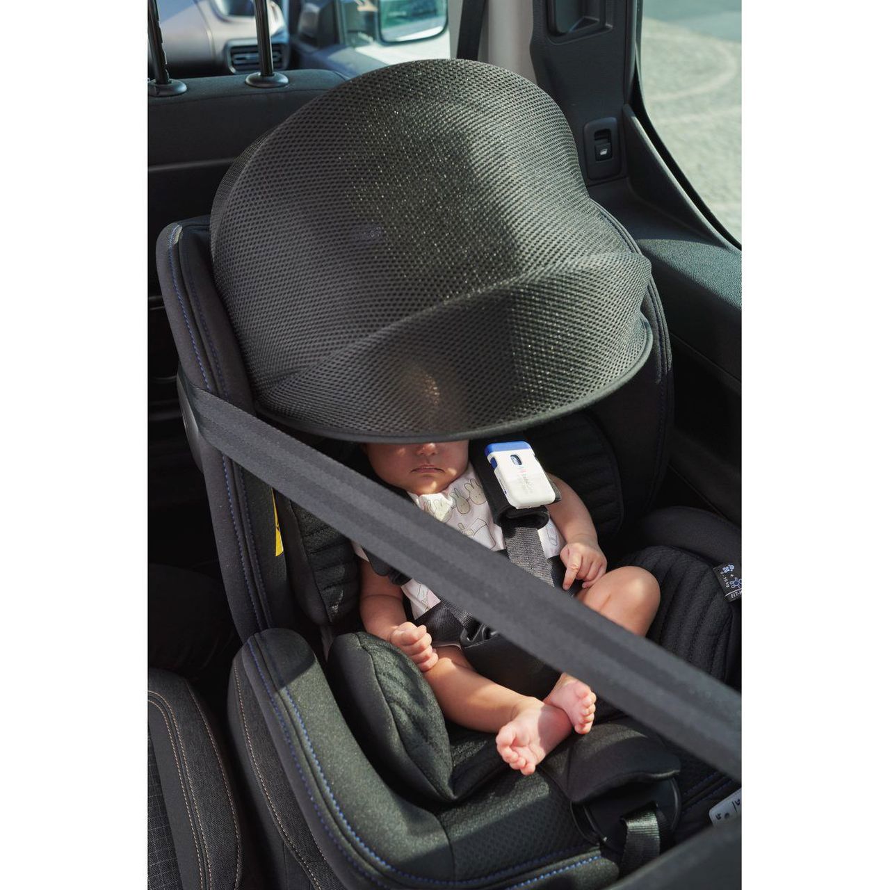 Chicco Bebe Care Easy Tech Universal Anti-Abandonment Device for Car Seat