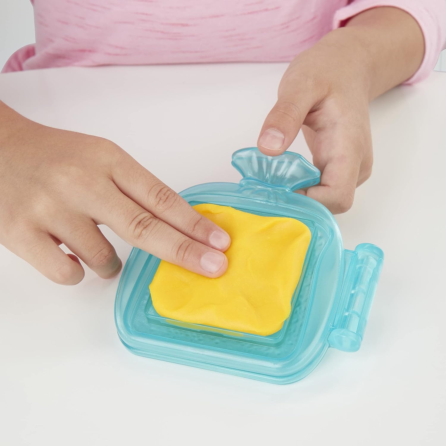 Play-Doh Kitchen Creations Cheesy Sandwich