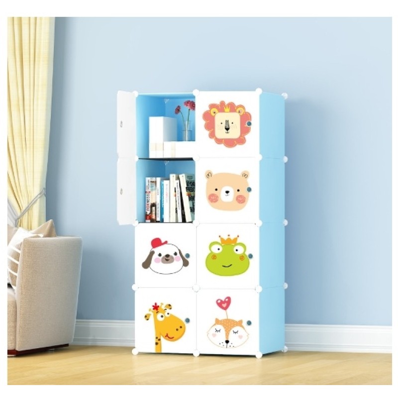 Multi-use plastic children's wardrobe with a place to hang clothes