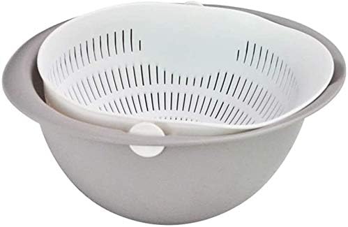 A dish strainer for washing fruits and other helpful tools in your kitchen