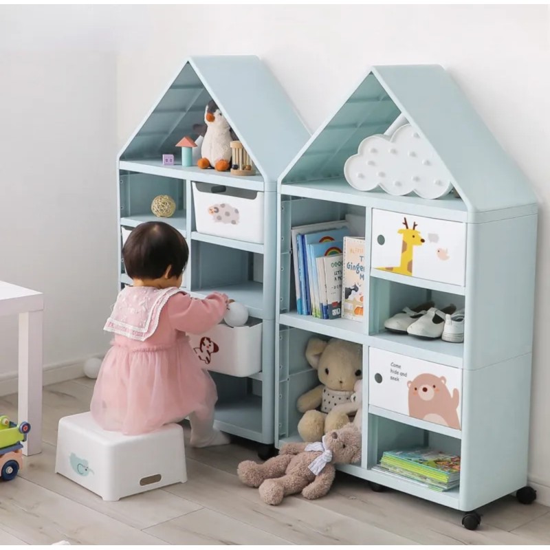 Plastic hut with wheels to organize baby toys and supplies