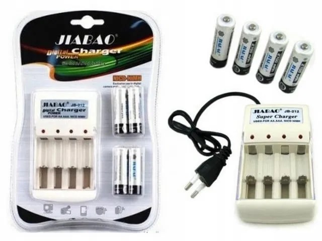 Pack of 4 4500mAh batteries + Jiabao JB-212 AA charger