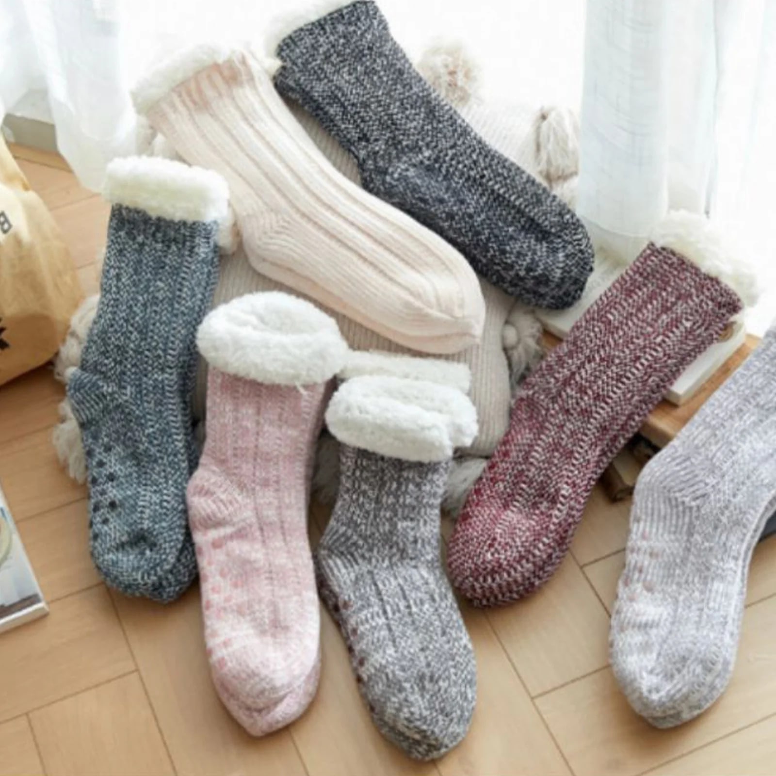 Long fur patterned socks 2 Light grey Mons  Color From AL Samah