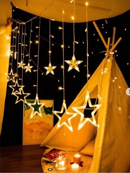 Golden Decorative Lights Curtain in The Shape of a Stars - 3M