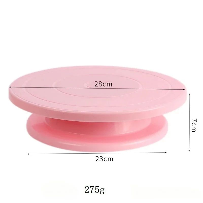 Plastic rotating cake plate to facilitate the cake decorating process